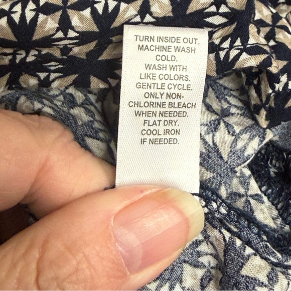 Cato Navy White Print Blouse 18/20W Boho Career Casual Roll Sleeve Top - Picture 9 of 10